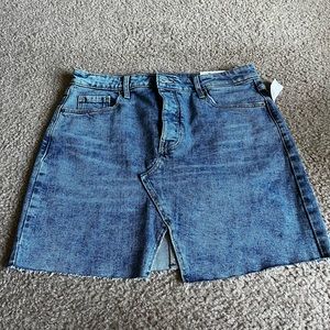 NWT Old Navy denim skirt